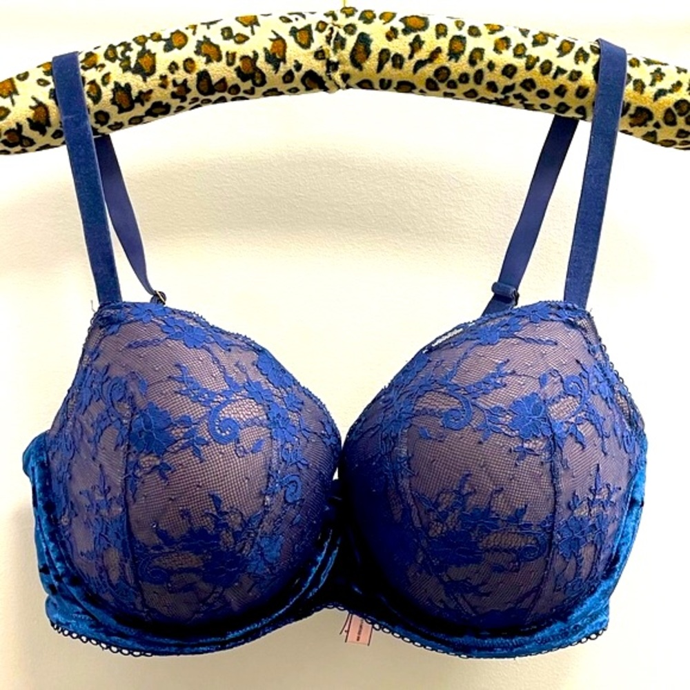 VS Dream Angels Demi Bra